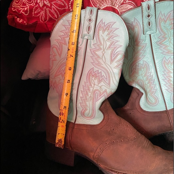 Boots Justin brand size 7B women - Picture 10 of 11